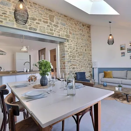 Holiday home Juliette Rives-du-Couesnon